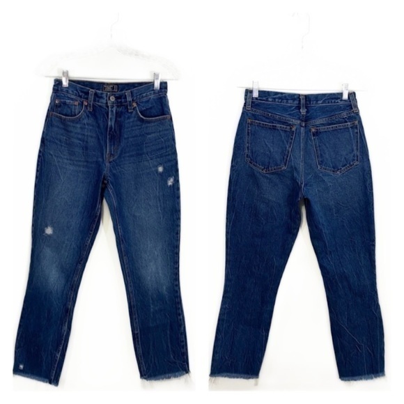 Abercrombie & Fitch 25/0 Mom Jeans High‎ Rise Straight Released Hem Distressed - Picture 1 of 12